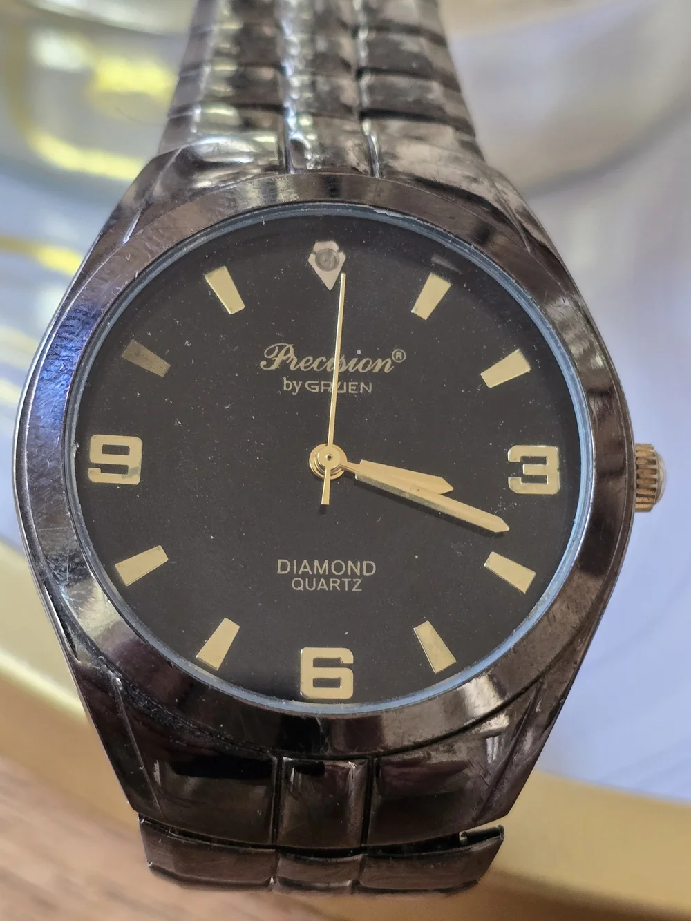 Men's Gruen Black and Gold Quartz Watch Working Cond